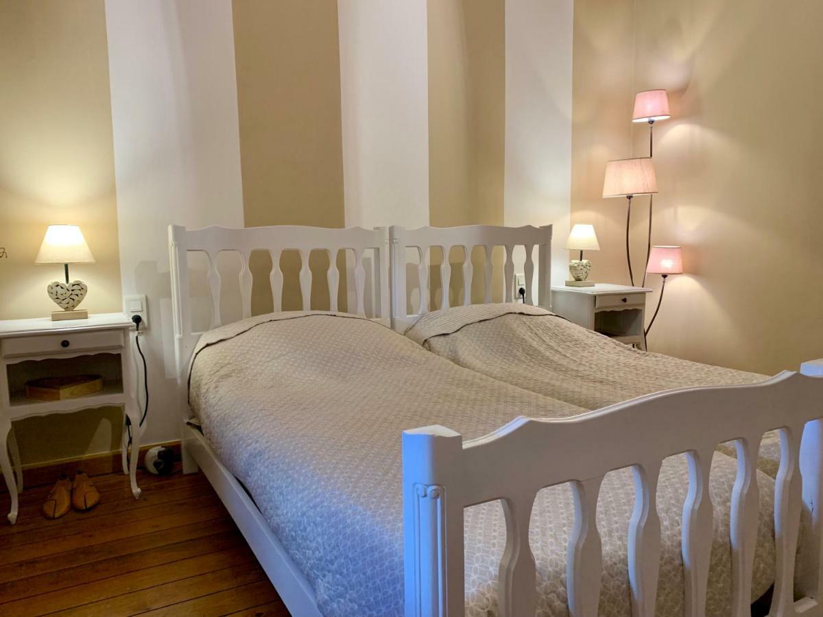 Le Carre Des Arts Hotel Le Cateau-Cambresis Luaran gambar