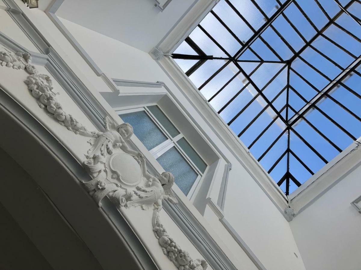 Le Carre Des Arts Hotel Le Cateau-Cambresis Luaran gambar