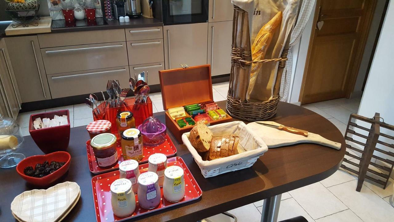 Le Carre Des Arts Hotel Le Cateau-Cambresis Luaran gambar
